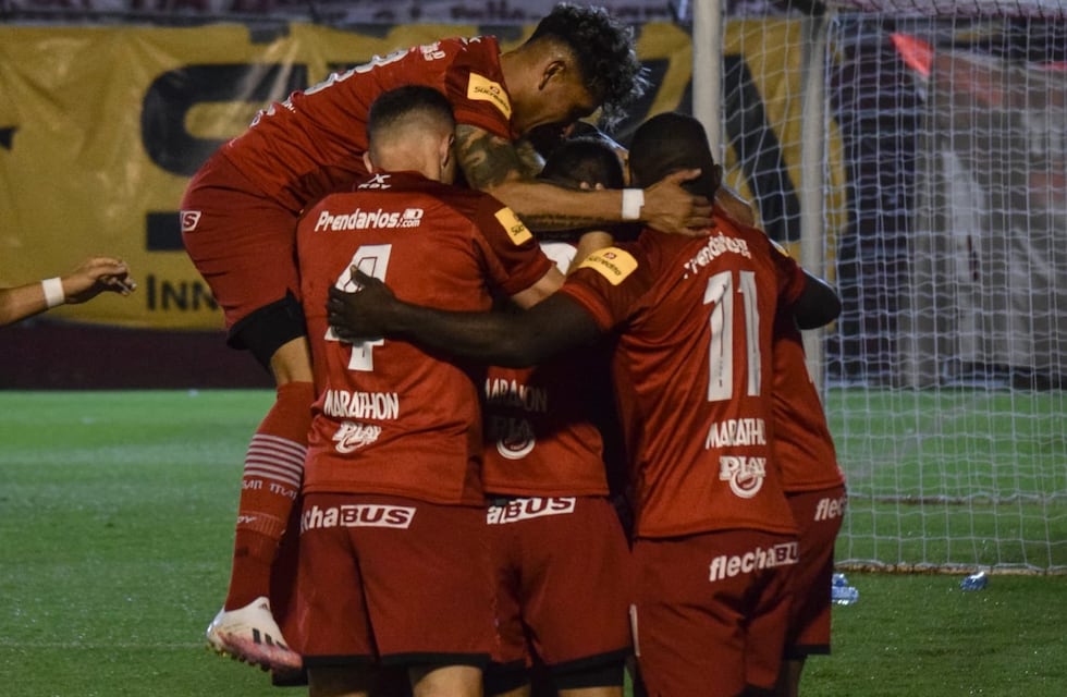 San Martín ganó y sube en la tabla