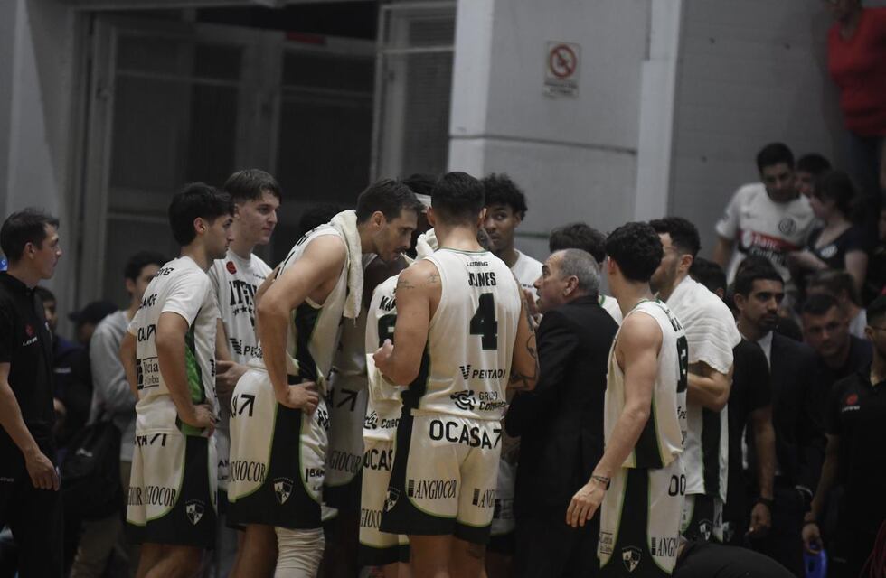 El presidente de Atenas habló sobre la posibilidad de comprar una plaza para no descender de Liga Nacional