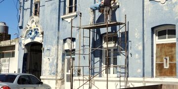 Comenzaron los trabajos de refacción en la Comisaría de Punta Alta.