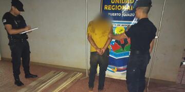 Comandante Andresito: robaba una obra en construcción y fue detenido.