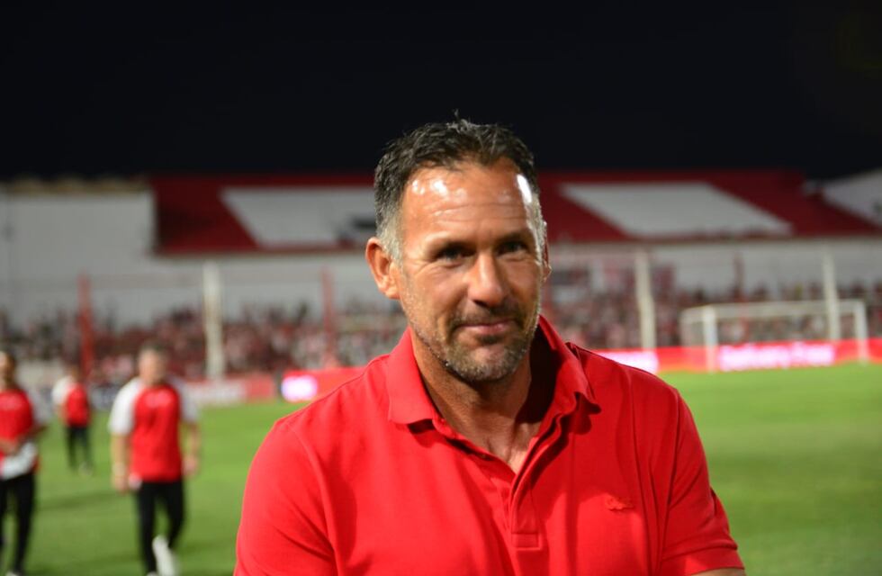 La goleada de Instituto, en boca de Diego Dabove: “Fue una gran noche pero falta mucho”