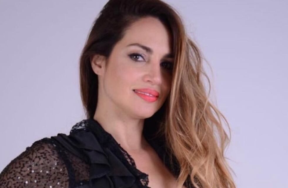 Belén Francese mostró su pancita al natural y advirtió: “Imágenes de alto impacto visual”