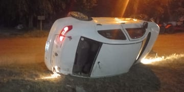 Una adolescente de Monte Hermoso robó un auto y lo terminó volcando