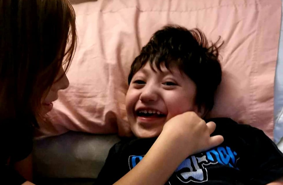 Piden cadena de oración por Noah: el pequeño carlospacense está en terapia intensiva con un cuadro de “shock séptico”