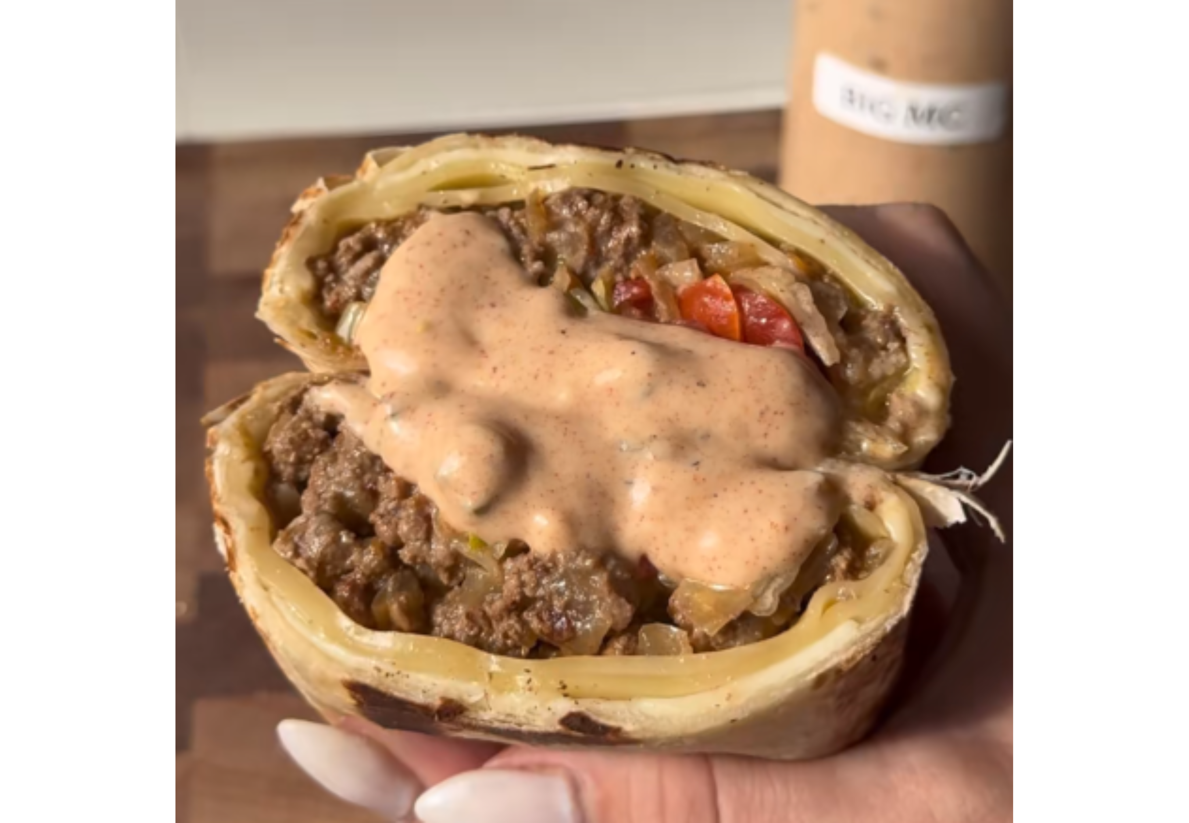 Así queda la salsa estilo Big Mac.