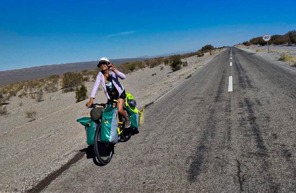 La inspiradora aventura de Sofía Lépez, la sanjuanina que dejó todo para recorrer en bicicleta América del Sur