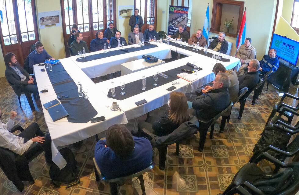 Los puertos entrerrianos se suman a la Ventanilla Única de Comercio Exterior