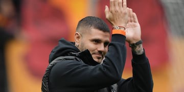 El delantero rosarino quedo prácticamente descartado hasta el final de la temporada.