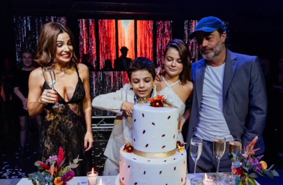 Muna Pauls y su estrecha relación la exnovia de su papá: el tierno encuentro en su fiesta de 15