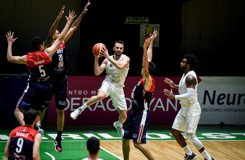 Pablo Bertone jugó un partidazo en su regreso al conjunto de Instituto