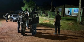 Buscan a un hombre acusado de matar a su pareja en Colonia Alberdi.