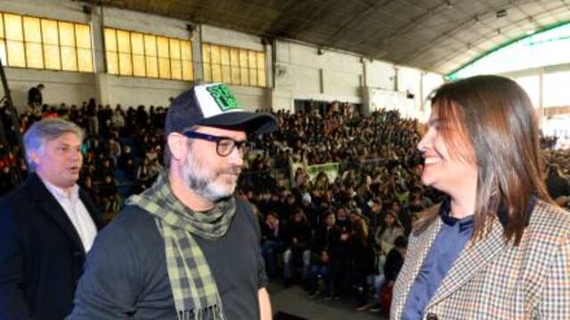 Gastón Pauls estuvo en Concordia brindando una charla sobre adicciones.