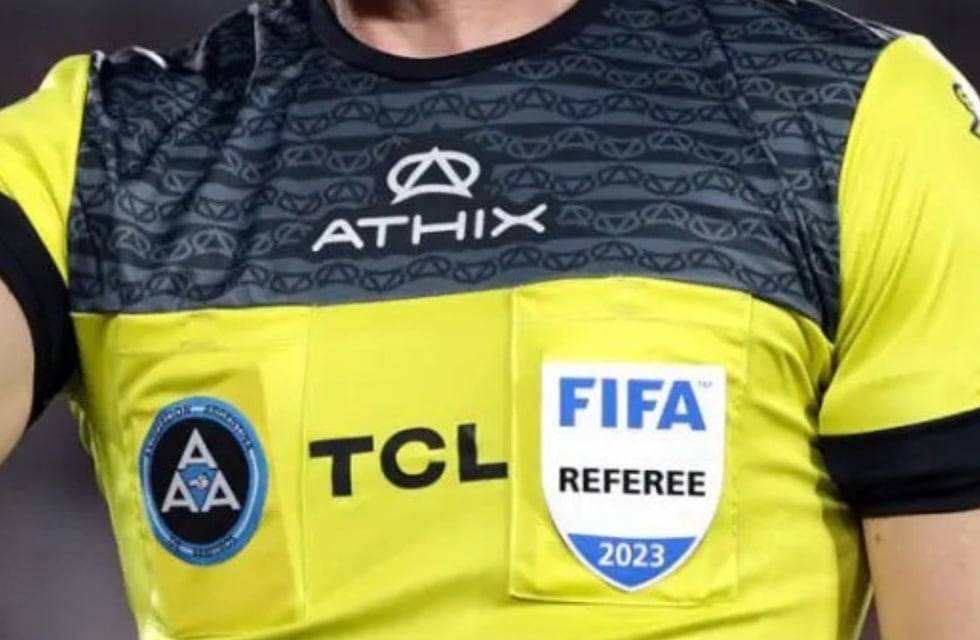 Más de 20 árbitros del fútbol argentino investigados por amaño de partidos