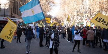 Ampros ampliará las medidas de fuerza que se realizan en los Hospitales y centros de salud de la provincia. Ignacio Blanco / Los Andes