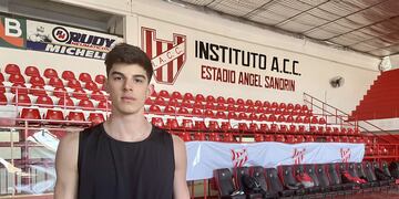 Uno de los pibes más buscados en el mercado de la Liga Nacional, Federico Elías juega en Instituto básquet. (Prensa Instituto)