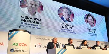 El gobernador de Jujuy Gerardo Morales en el panel del Consejo de las Américas, junto a sus pares de Salta, Gustavo Sáenz; y de Mendoza, Rodolfo Suárez.