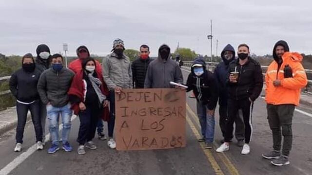 Formoseños protestaban en la ruta para poder ingresar a la provincia durante la cuarentena.