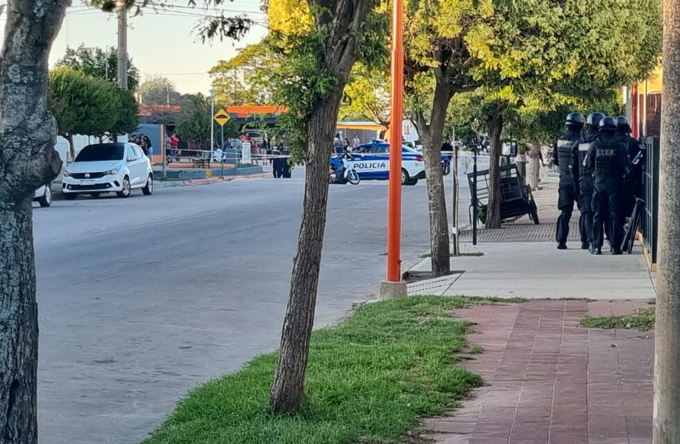 Arroyito: la policía detuvo a un hombre por un hecho de violencia familiar