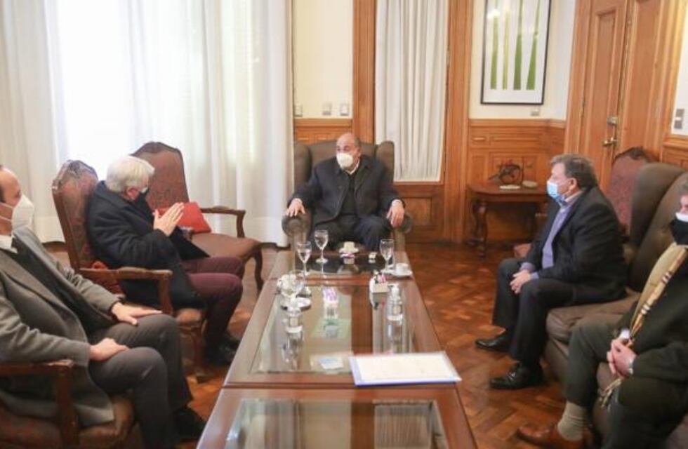 El gobernador Manzur se reunió con representantes del Sindicato de Empleados y Obreros del Comercio