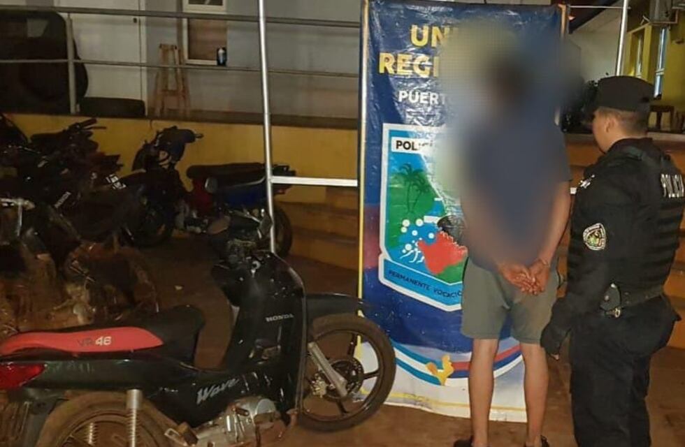 Recuperan motocicleta robada en Comandante Andresito