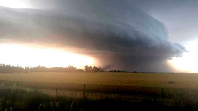Por fortuna, el fenómeno no afectó el casco urbano (Letra B)