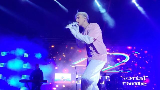 Rusherking, Mila Manes y los DJ´s Bruno Quartara y Las Garcías, brindaron un gran show para los jóvenes en la Fiesta Nacional del Inmigrante