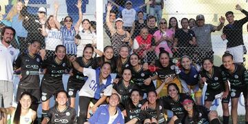 El plantel femenino de fútbol de Godoy Cruz, pasó de fase y representará a la Región Cuyo en la Copa Federal.