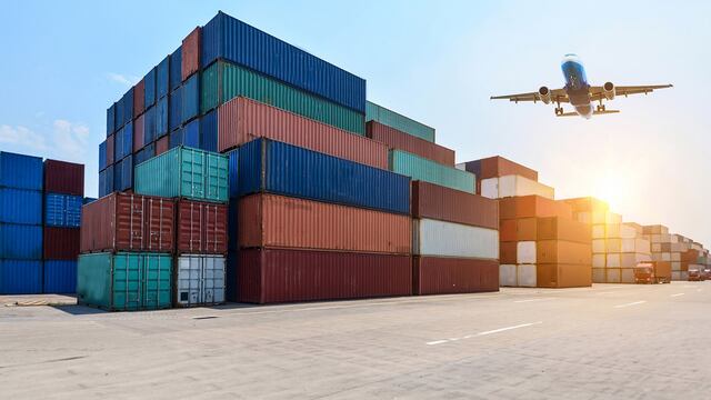 La balanza comercial registró un superávit récord de US$ 18.899 millones.