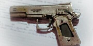 San Luis: secuestran un arma y una réplica