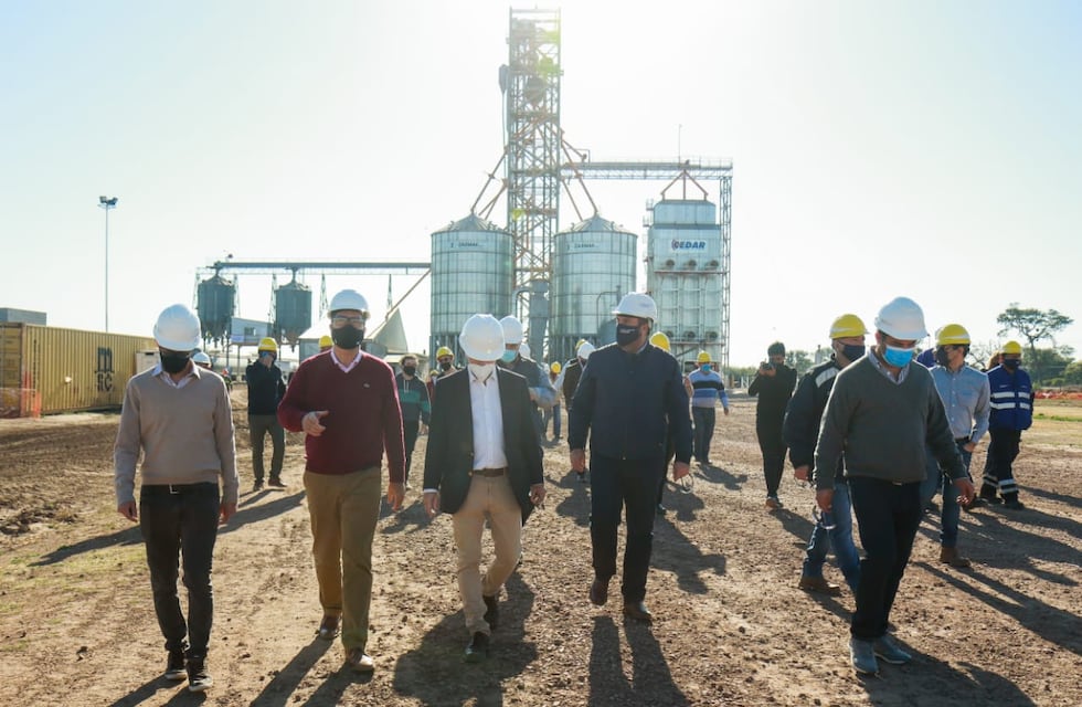Capitanich inauguró dos obras trascendentales en la localidad de Campo Largo