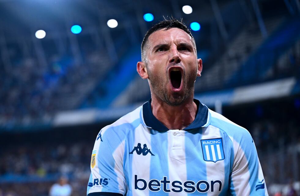 Racing o River: Maravilla Martínez definió su futuro y arde el fútbol argentino
