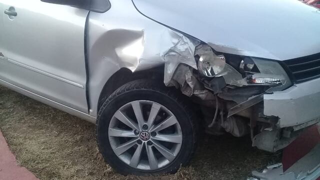 Así quedó la Surán tras el choque con otros dos autos.