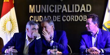 El intendente Llaryora indicó que “si no estuviéramos reclamando, no nos dan ni un peso" (Pedro Castillo)