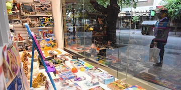 Este año Papa Noel y los Reyes Magos fueron mucho más austeros en Mendoza. Mariana Villa/Los Andes