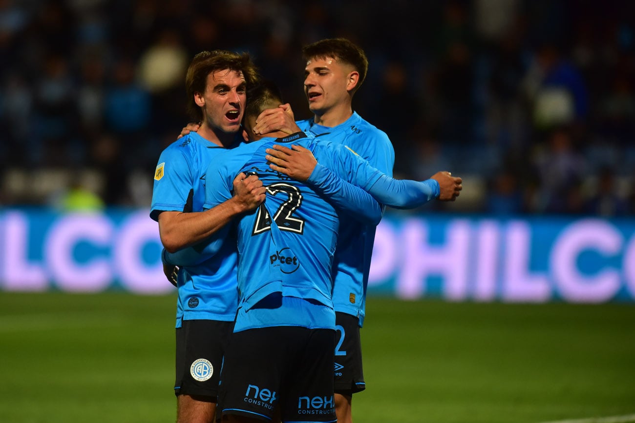 Belgrano empató con Estudiantes de La Plata en Alberdi.  (Nicolás Bravo / La Voz)