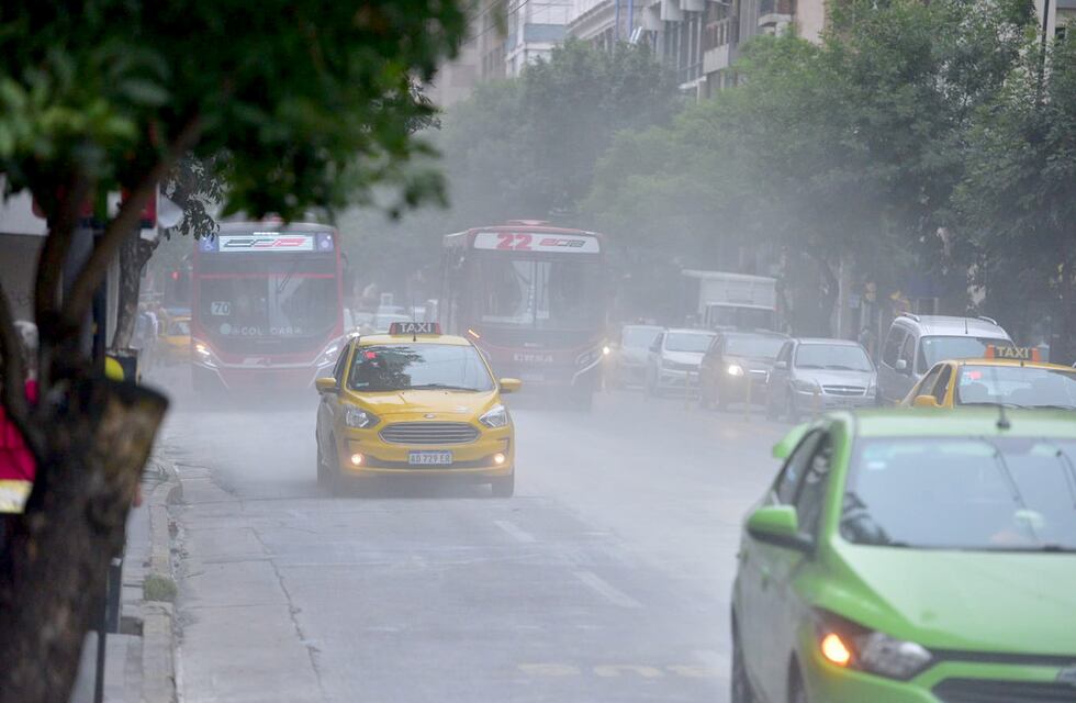Rige un alerta amarilla por fuertes vientos para Córdoba: qué precauciones tomar