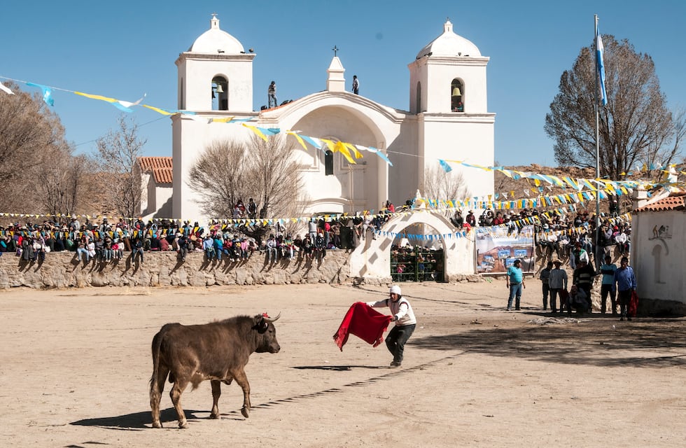 Turismo religioso: preparan en Casabindo el mítico Toreo de la Vincha