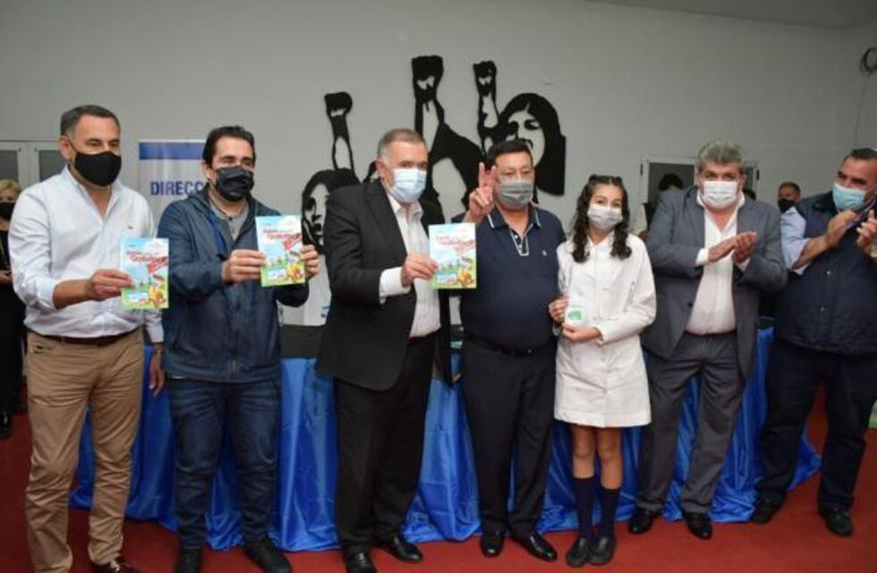 Jaldo entregó 3500 Boletos Estudiantiles Gratuitos