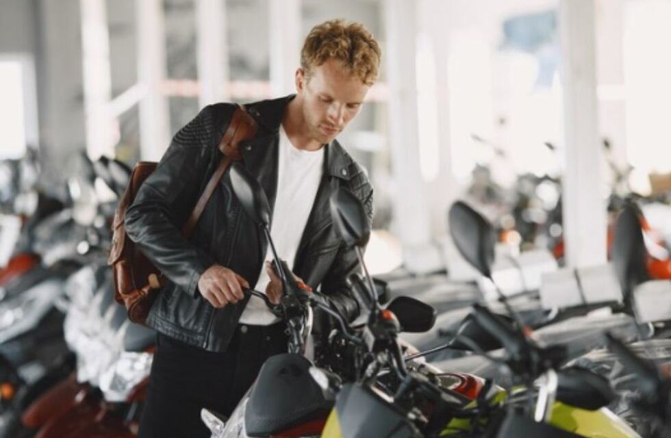 Nuevos créditos para comprar motos, monopatines y bicicletas elécticas: cómo son