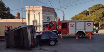Los Bomberos debieron acudir al lugar para socorrer a los heridos.