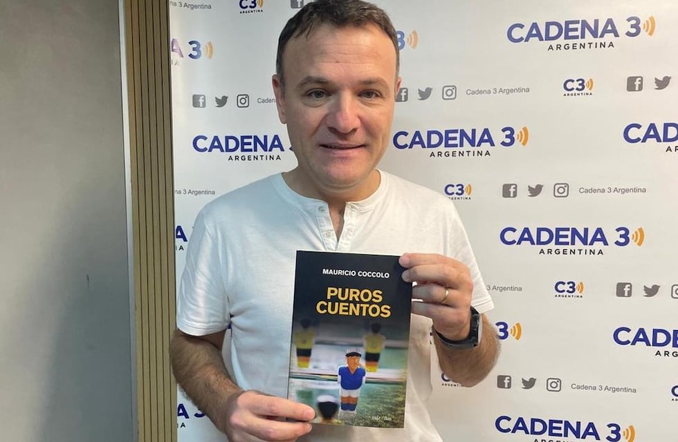 Presentan el libro “Puros cuentos”, relatos no sólo para futboleros