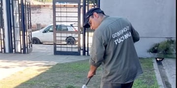 Trabajos de pinturas en distintos establecimientos públicos de la provincia son parte de la obra de mejora edilicia del Ente.