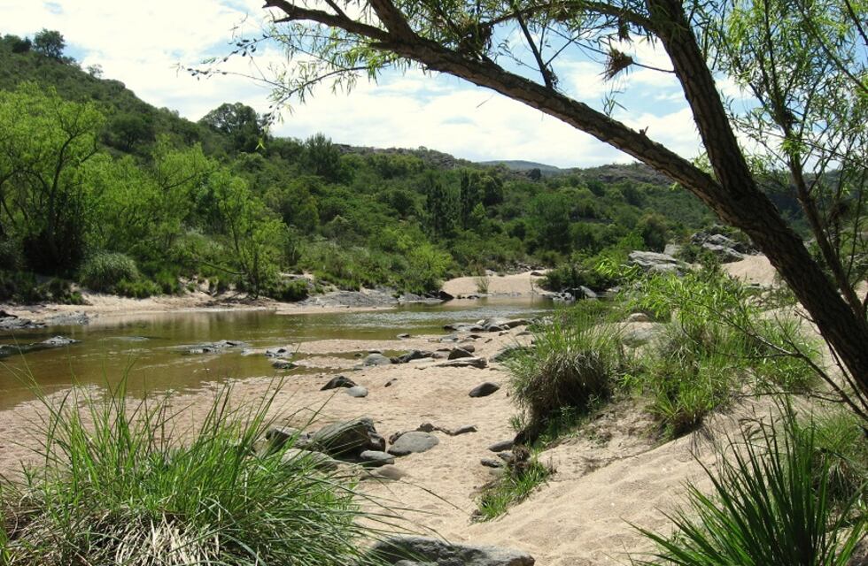 El arroyo San Pablo, un tesoro natural de Cuesta Blanca en Punilla