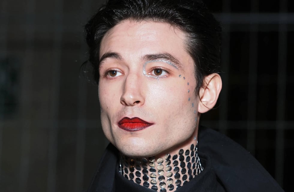 Por qué Ezra Miller podría ser condenado a 26 años de prisión