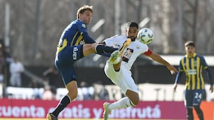 Juan Cruz Komar volvió a jugar como titular en la Academia.