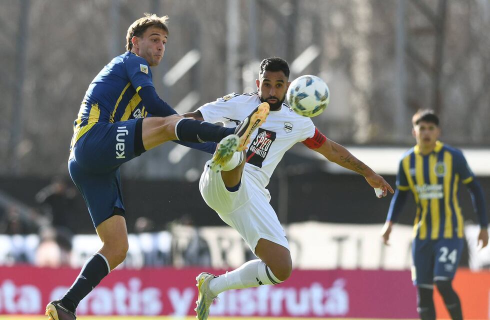 Rosario Central venció a Deportivo Riestra y volvió a festejar de visitante