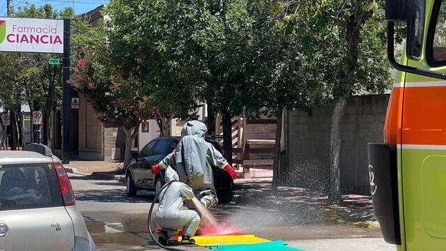 Bomberos Arroyito ante derrame de sustancias peligrosas