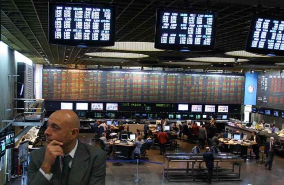 El riesgo país se disparó y superó los 1800 puntos tras la caída de los bonos argentinos