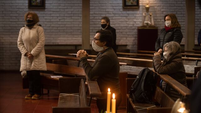 Las misas se suspendieron en dos iglesias de Villa María. (Ignacio Blanco / foto ilustrativa)