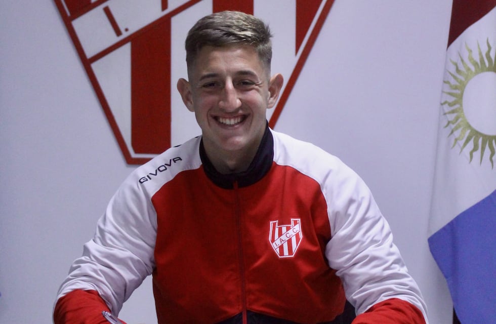 Se afirma como titular en Instituto y el club extendió su contrato como blindaje